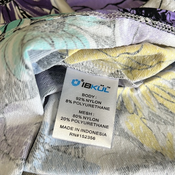 Ibkul Long Sleeve Golf Crew Neck Top Medaline Print Lavander - Picture 7 of 10